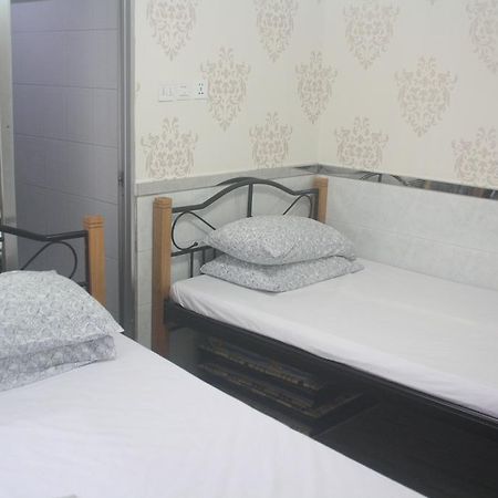 K & B Hostel Hong Kong Room photo