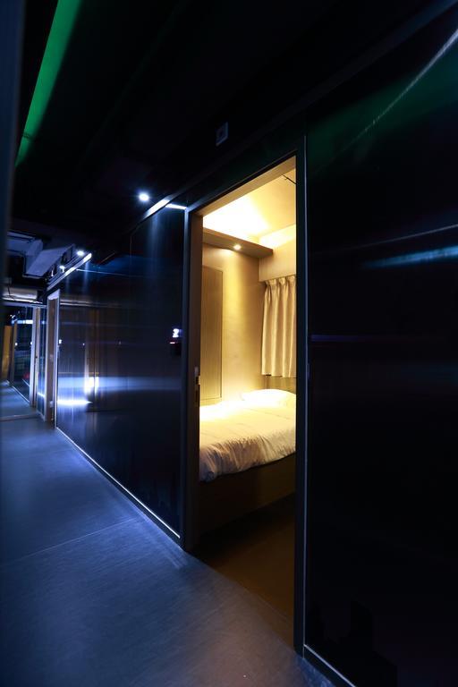K & B Hostel Hong Kong Exterior photo