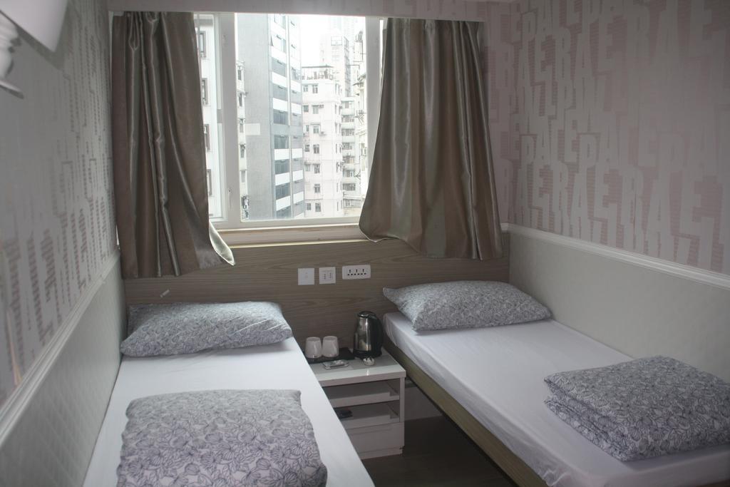 K & B Hostel Hong Kong Room photo