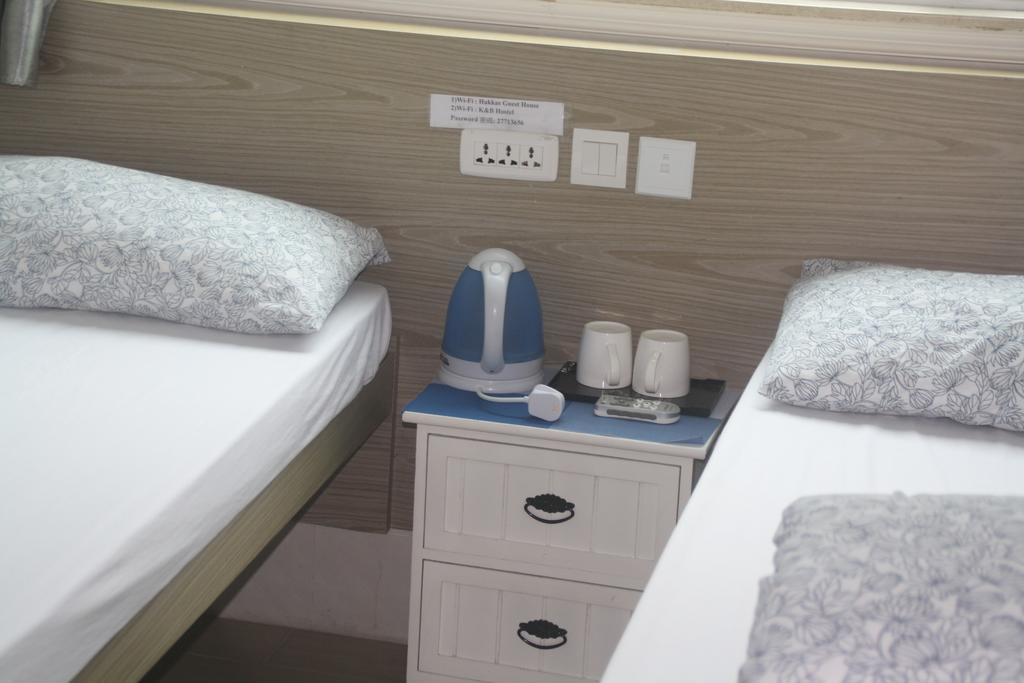 K & B Hostel Hong Kong Room photo