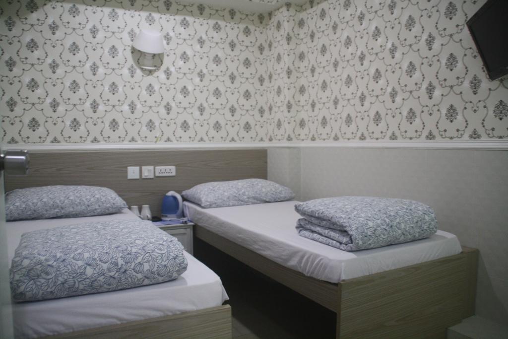 K & B Hostel Hong Kong Room photo