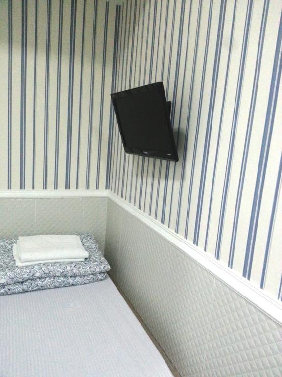 K & B Hostel Hong Kong Room photo