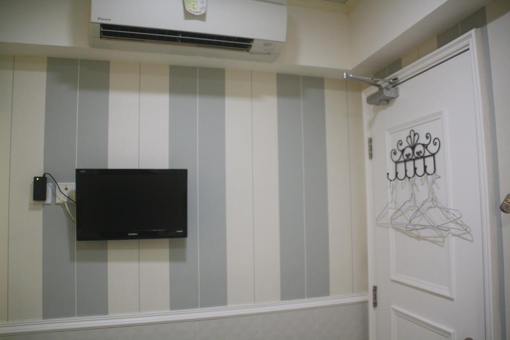 K & B Hostel Hong Kong Room photo